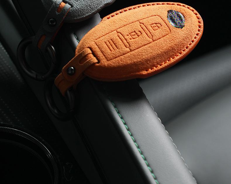 Nissan X-Trail, Kicks, Sylphy, Bluebird Alcantara Suede Key Case Cover
