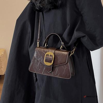 This Year's Popular Bags Are Women's Niche New Korean Version of Versatile Retro High-end Small Square Bag, Shoulder Messenger Bag.