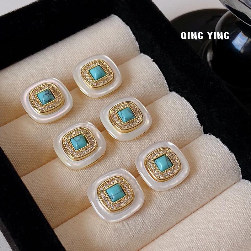 Retro Square Natural Shell Turquoise Stud Earrings: Elegant Light Luxury Women's Ear Ornaments