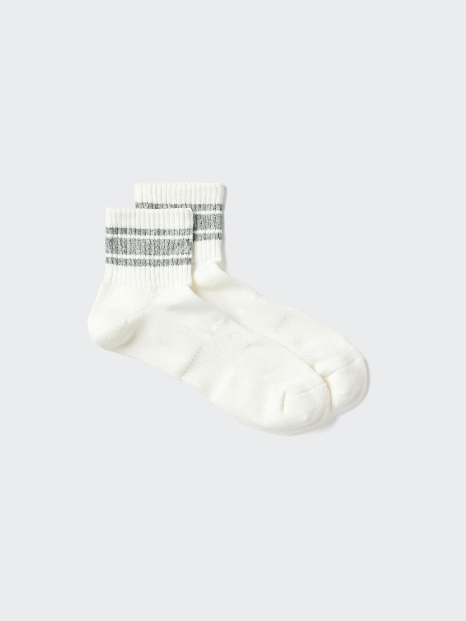 

Uniqlo Япония полуноски 00 WHITE/2527