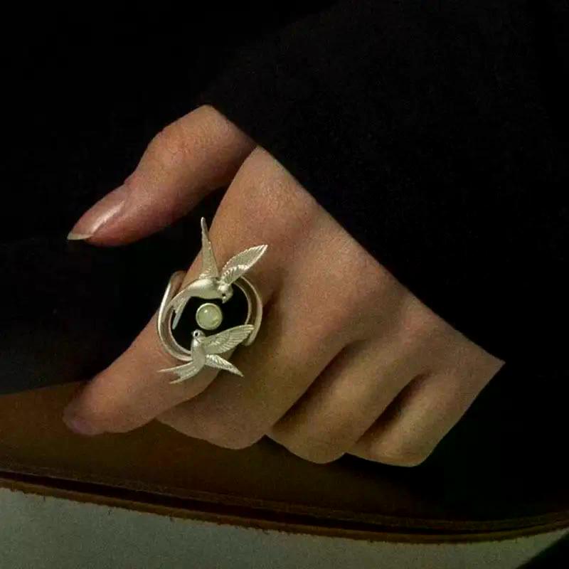 Exaggerated Irregular Metal Pleated Rings For Women Vintage Minimalist Personality Rings Jewelry Gifts