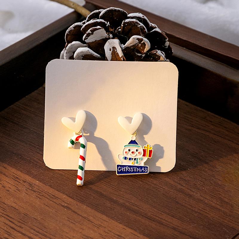 Cross-Border Hot-Selling Christmas Earrings - Cute Elk & Santa Claus Cartoon Silver Needle Studs