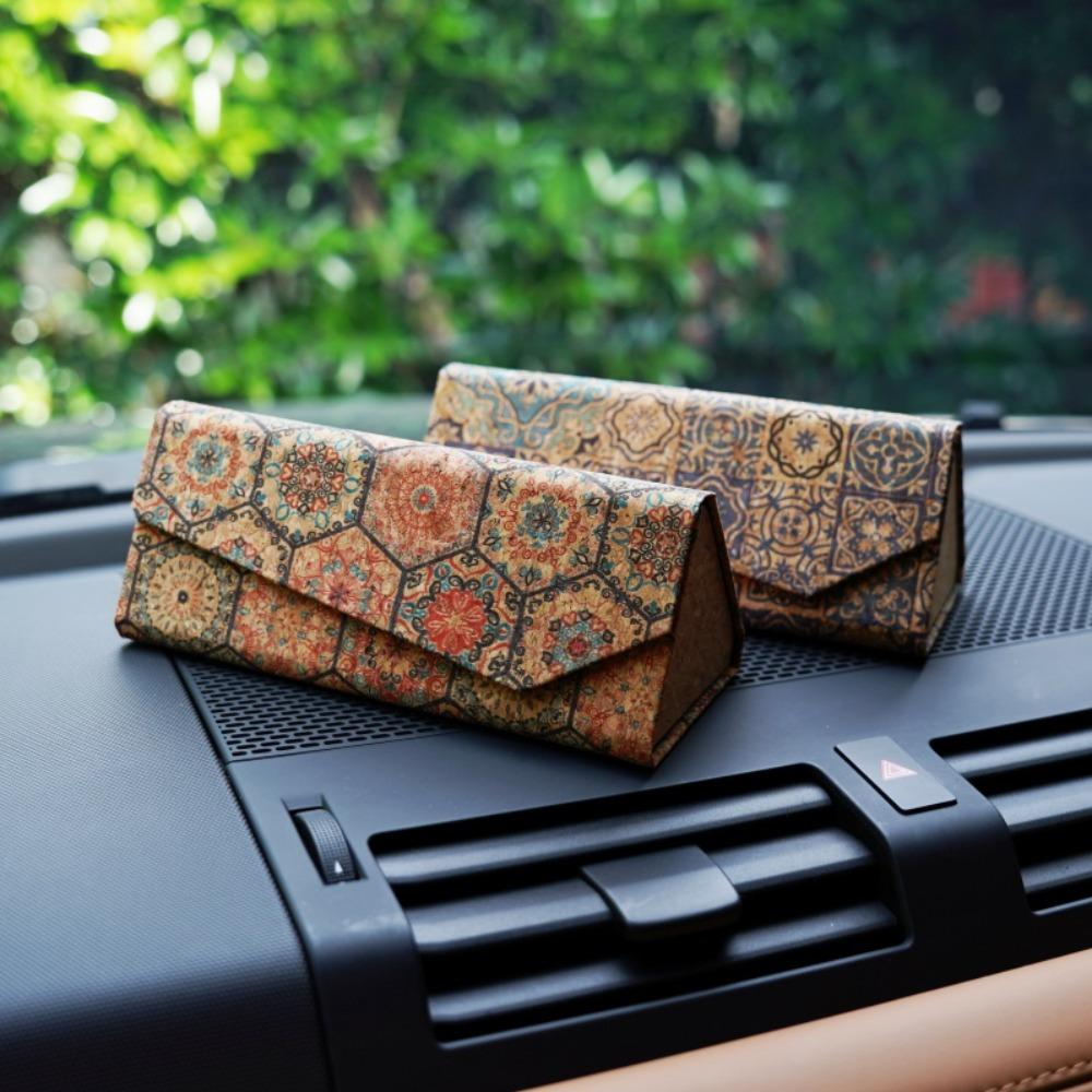 Retro Cork Folding Triangle Glasses Case for Men Women Sunglasses Box Portable Travel Glasses Storage Box Eyewear Accessories