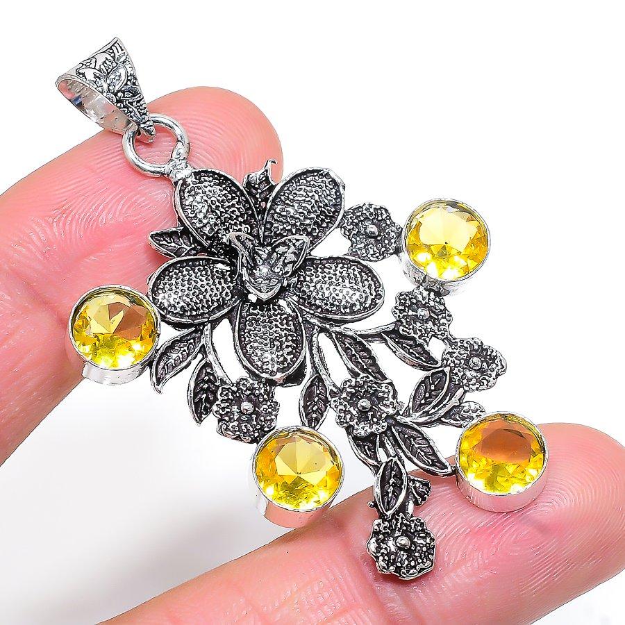 

Citrine Gemstone Handmade Ethnic Jewelry Pendant 2.36 SR-10750