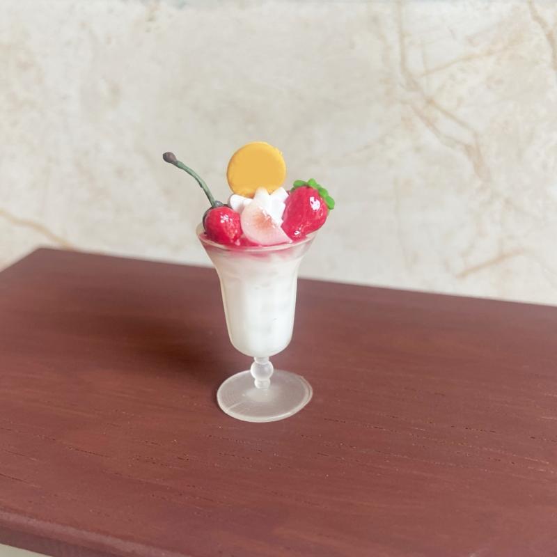 1 Piece Miniature Dollhouse Food Pink Ice Cream Cup Drink Model Toy For Doll Accessories Doll House Decoration Kids Gift