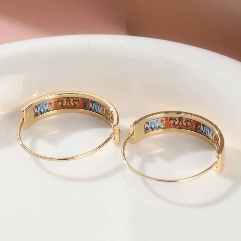 Exquisite  Gold Color Metal Round Geometry Paste Enamel Pattern Hoop Earrings for Women Jewelry
