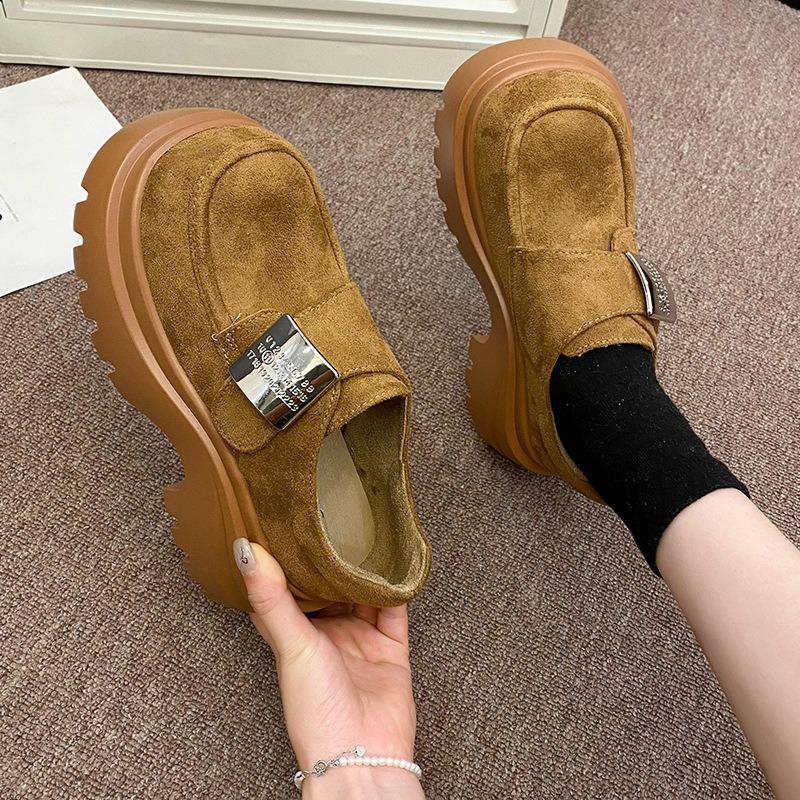 Retro round head shallow mouth women's new spring and autumn fashion versatile square heel one pedal casual shoes