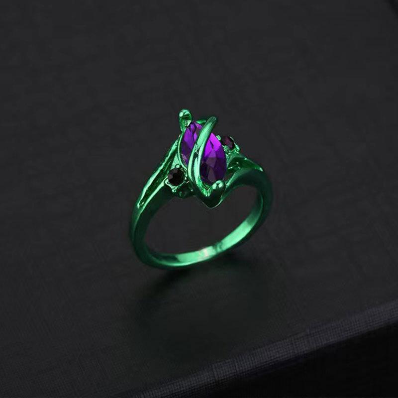 Wind Men'S And Women'S Diamond-Encrusted Rings, Fashionable Personality Winding Green Rings, Retro Simple Amethyst Jewelry