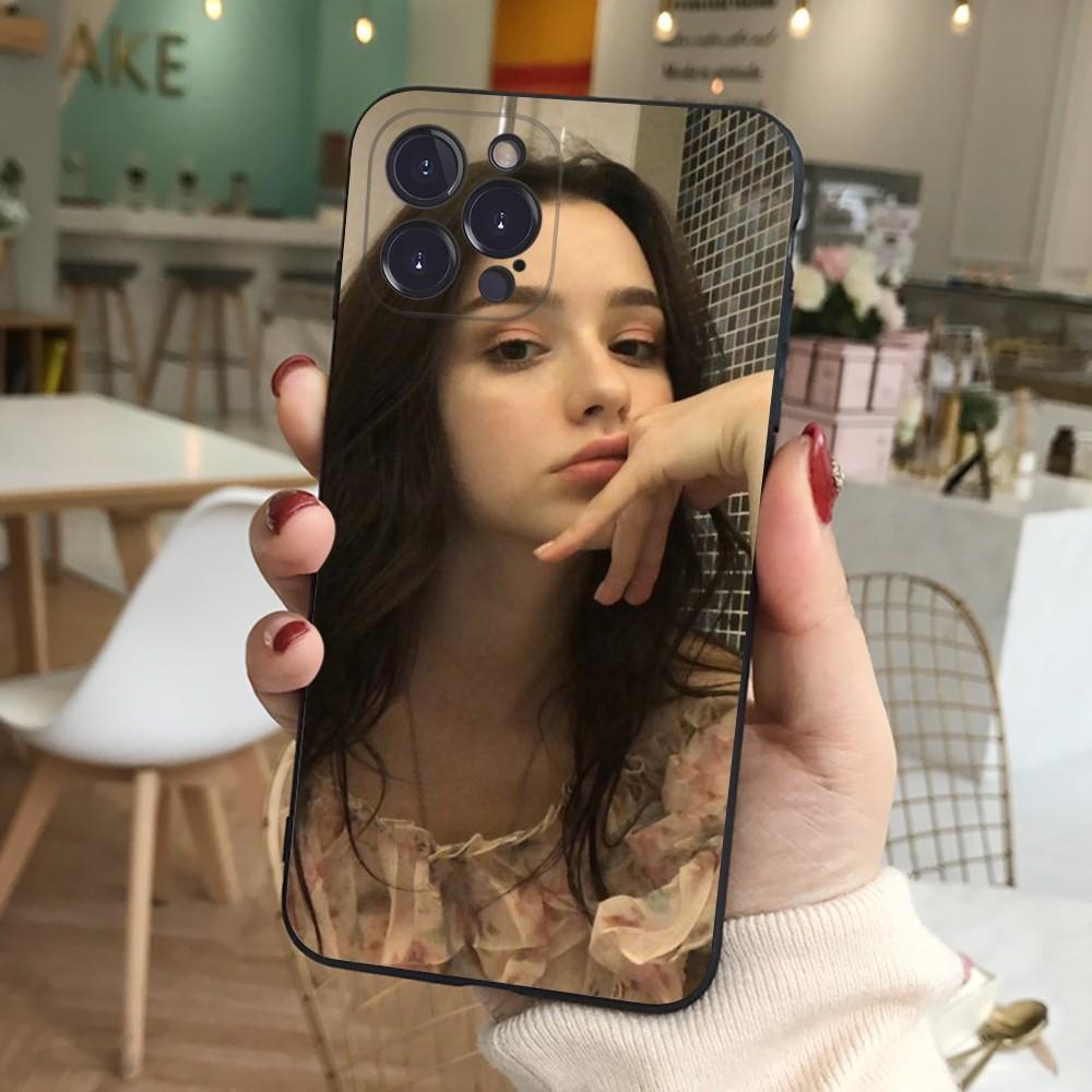 Dasha Taran Phone Case Silicone Soft for Iphone 16 15 14 13 12 11 Pro Mini XS MAX Plus X Cover