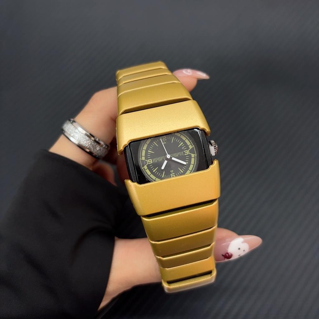 Millennium Retro Style × Black Technology Niche Design High Face Electronic Watch Unisex Outdoor Sports