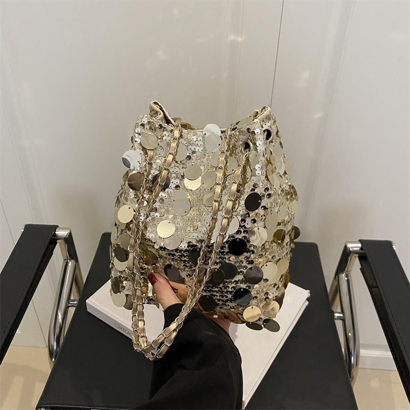 Fashion Sequined Bag Women's 2025 Spring and Summer New Trendy Women's Foreign Style Chain Bucket Bag Dinner Ball Women's Bag