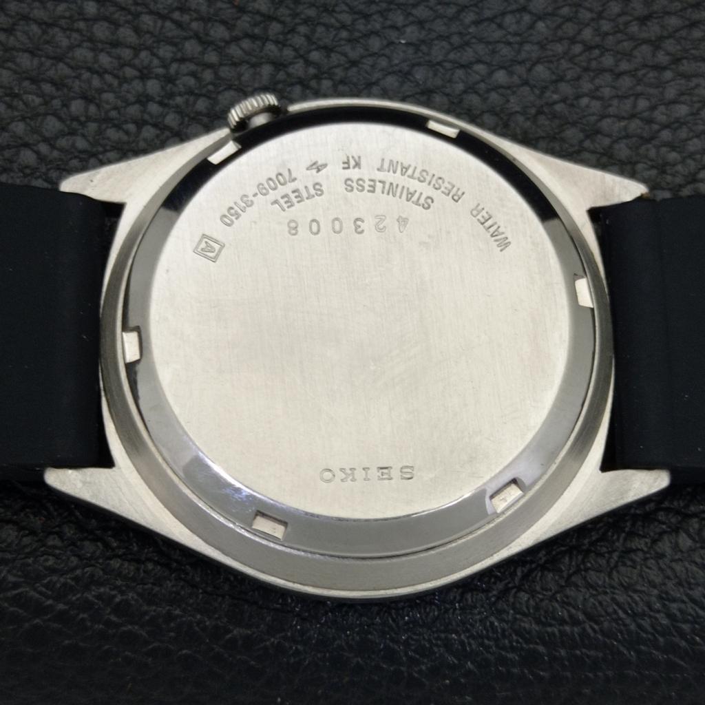 SEIKO 5 VINTAGE AUTOMATIC 7009A JAPAN MENS WHITE COLOR DIAL WATCH a700569-5 R203-a700569