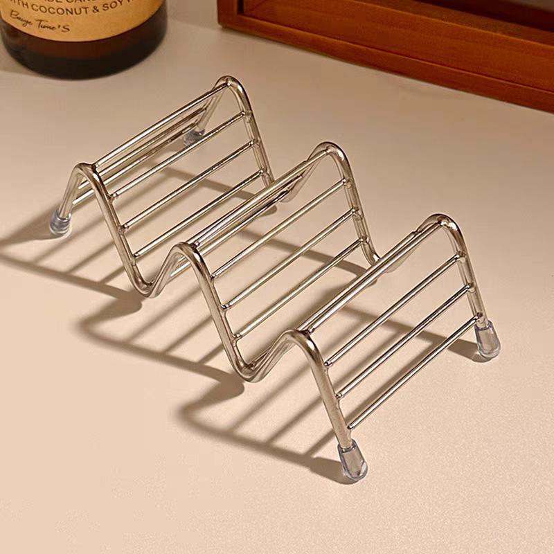 Stainless steel soap rack drainage soap Tray Multifunctional Bathroom Storage Rack bathroom draining box simple soap storage box