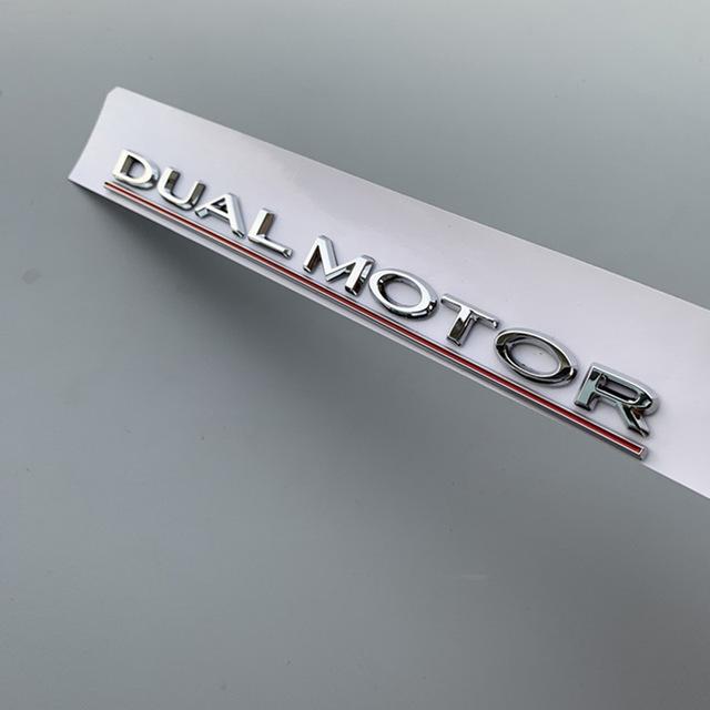 DUAL MOTOR Unterstrichene Buchstaben Emblem für Modell 3 Auto Styling Umrüstung Hochleistungs-Kofferraumabzeichen Aufkleber Chrom Schwarz