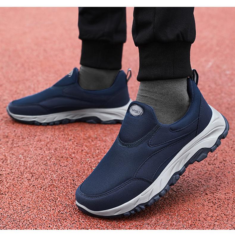 Women's Slip-On Walking Shoes for Couples, Casual Style for Middle-Aged & Elderly, Soft Sole, Shallow Mouth Design