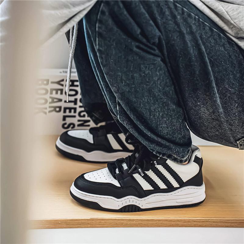 Moda pentru bărbați Pantofi de skateboard ocazional de jos pentru băieți Pantofi comozi Studenți de sex masculin Trend Talpă moale Clasic Respirabil Sală de sport Anti-alunecare