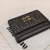 Trendy M Women's Versatile Pleated Wallet: Stylish Short Coin & Card Holder