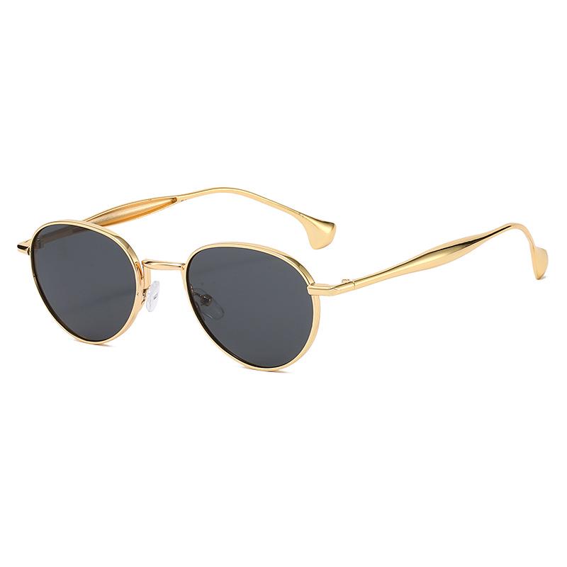 

Retro Trend Small Round Metal Frame Sunglasses for Men & Women - European & American Street Style Regular