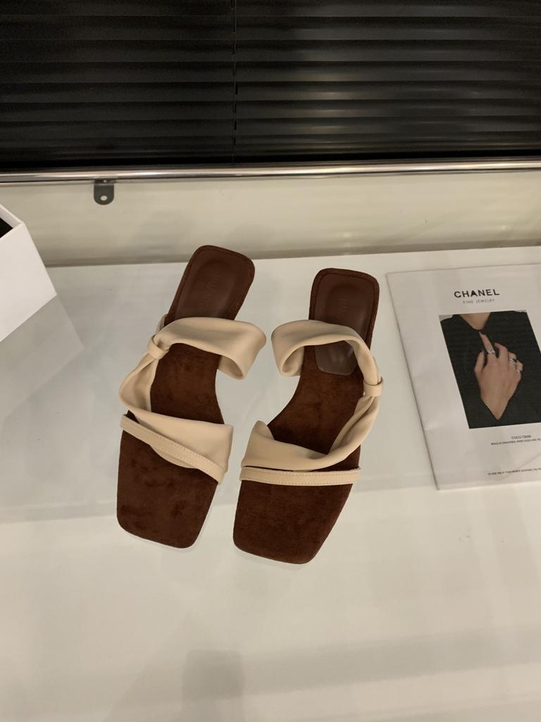 Wedge heel red French cool slippers fairy shoes wear 2025 new summer temperament with skirt sandals