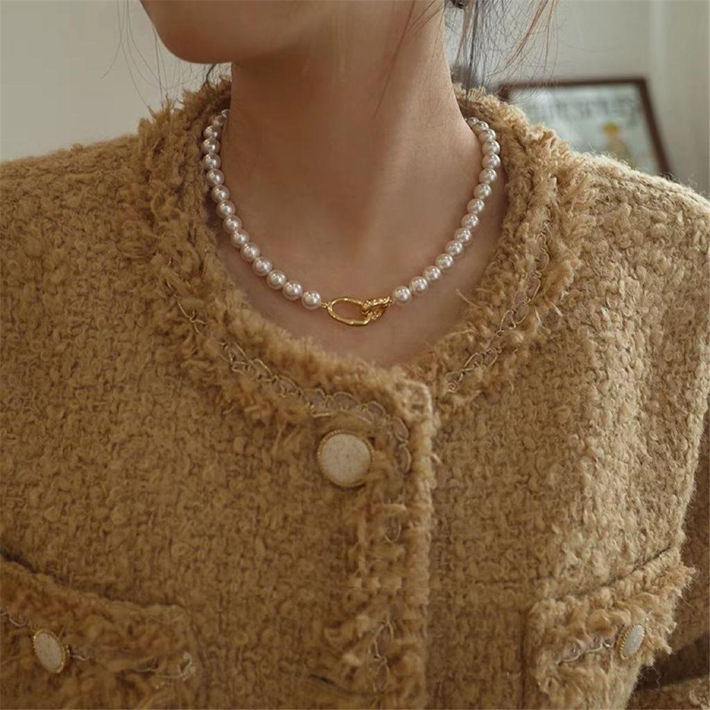 Tooxika French Retro Light Luxury Niche Grey Pearl Necklace Simple Personality Jumper Chain Female