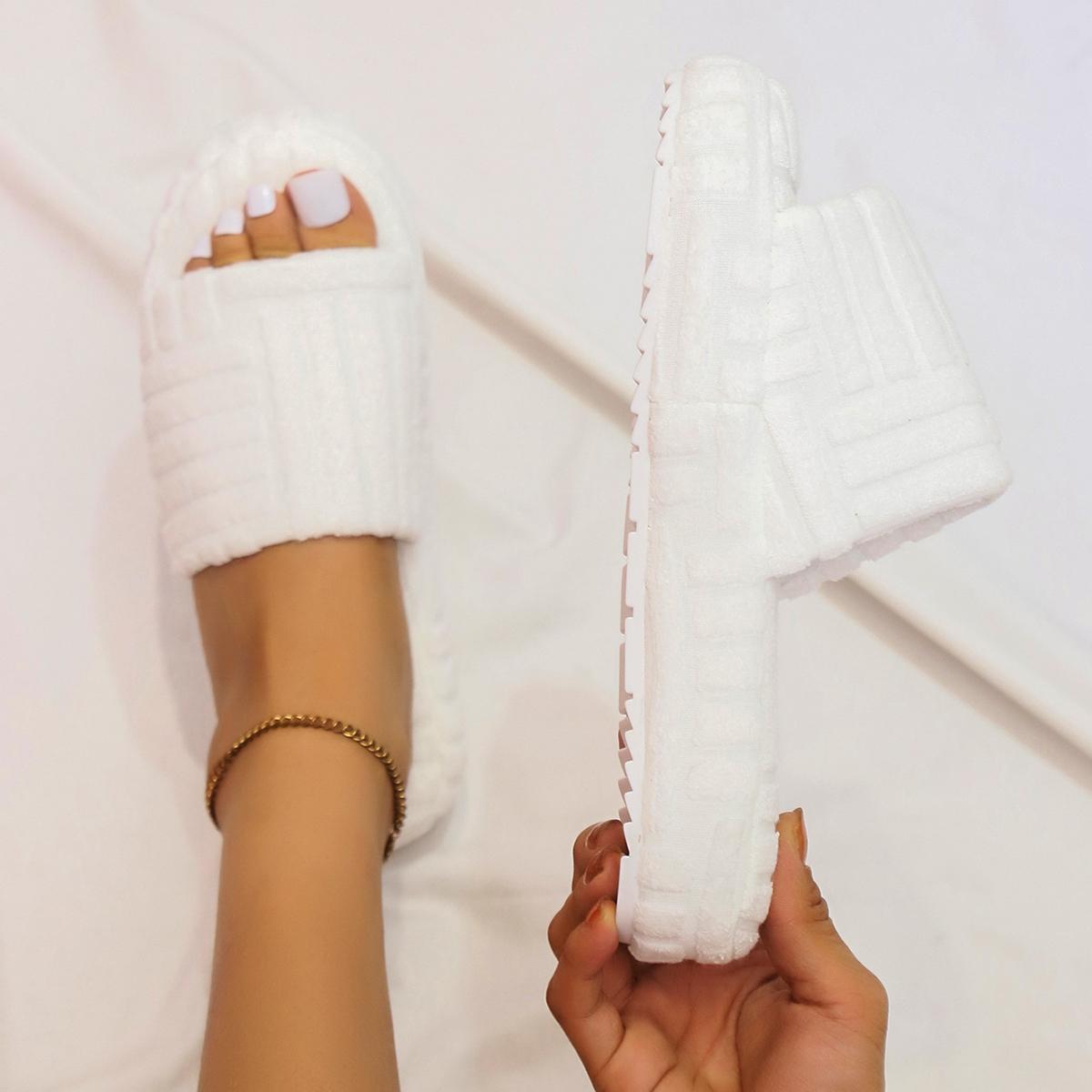 

Пушистые Зимние Домашние Туфли на Платформе, Домашние Тапочки, Женские Комнатные Теплые Туфли, Повседневная Удобная Мода и Низкая Цена 36 бежевый