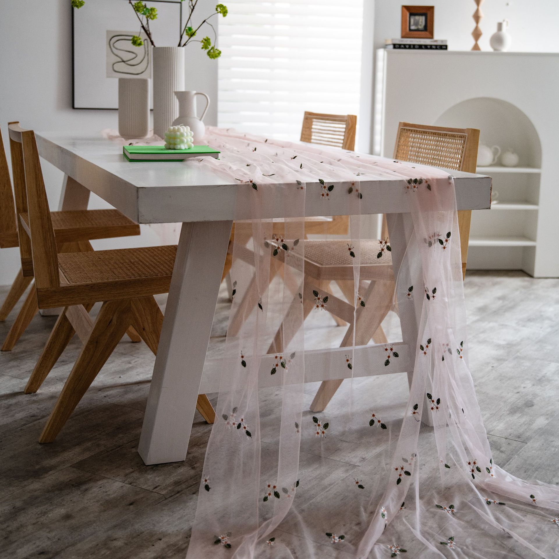 Скатерть «Четыре сезона» красный маленький цветок пряжа украшение десертного стола — фото 2