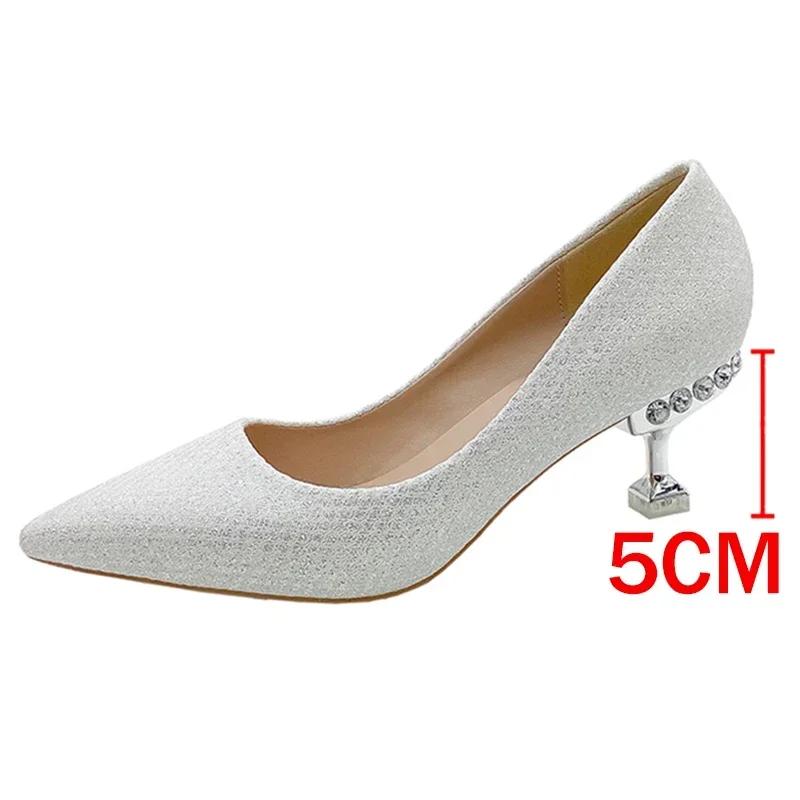

Блестящие золотые серебристые туфли-лодочки с острым носком, женские туфли со стразами на тонком каблуке для вечеринки, свадьбы, женские туфли 2025, туфли на высоком каблуке с мелким вырезом 40