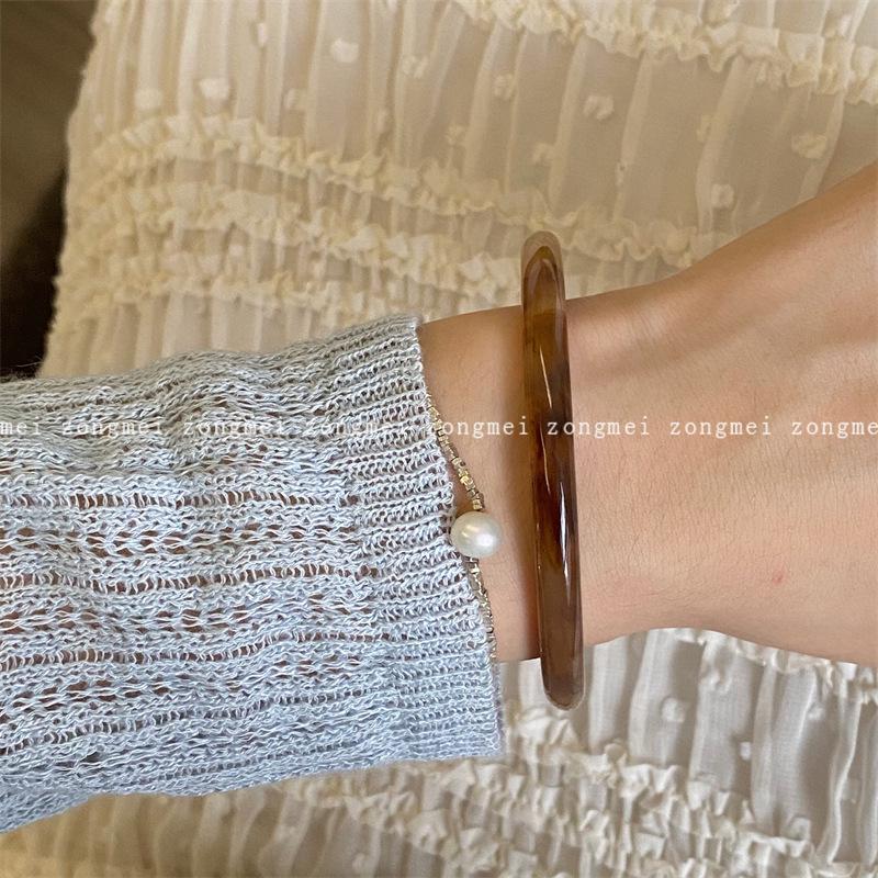 Korean Minimalist Acrylic Marble Pattern Vintage Bracelet for Women