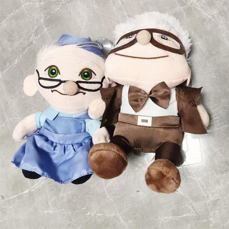 2 Piezas Película UP Carl Peluches Abuelo Abuela Dibujos Animados Muñecos de Peluche Colgante Aliado Carl Peluche Juguete Regalos de Cumpleaños para Niños
