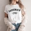 Camiseta feminina Sassenach 1743, camiseta da série de livros Outlander, camiseta Claire Jamie Fraser, camiseta inspirada no programa de TV Outlander