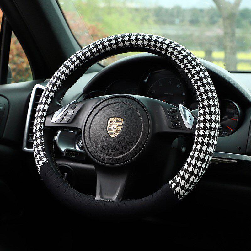 Steering Wheel Cover for Women, Universal for All Seasons, Korean Cute Internet Celebrity Style, Summer Q Car Handlebar Cover, Non-Slip and Absorbent
