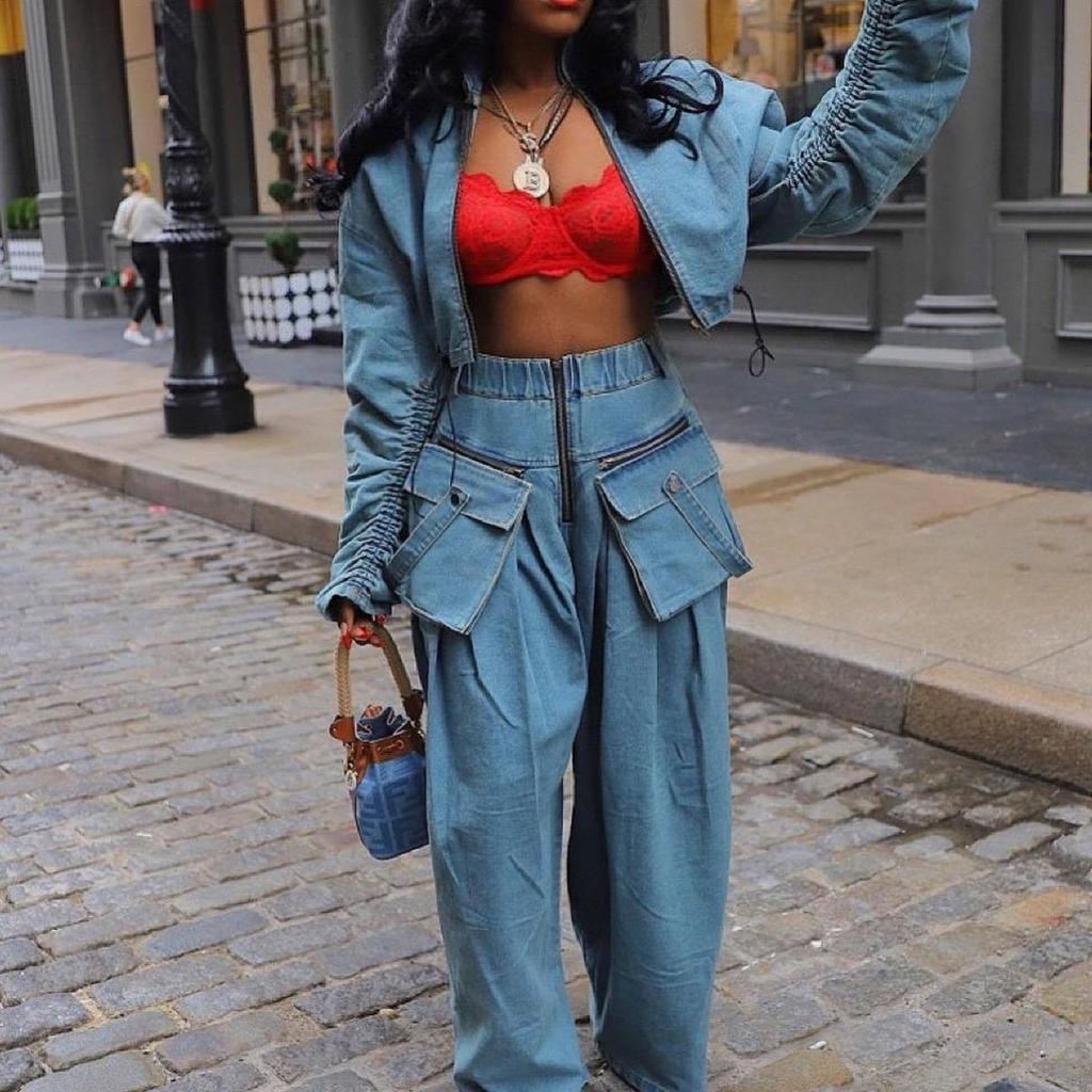 Two-Piece Retro Denim Workwear Set: Wide-Leg Trousers & Short Jacket for Women
