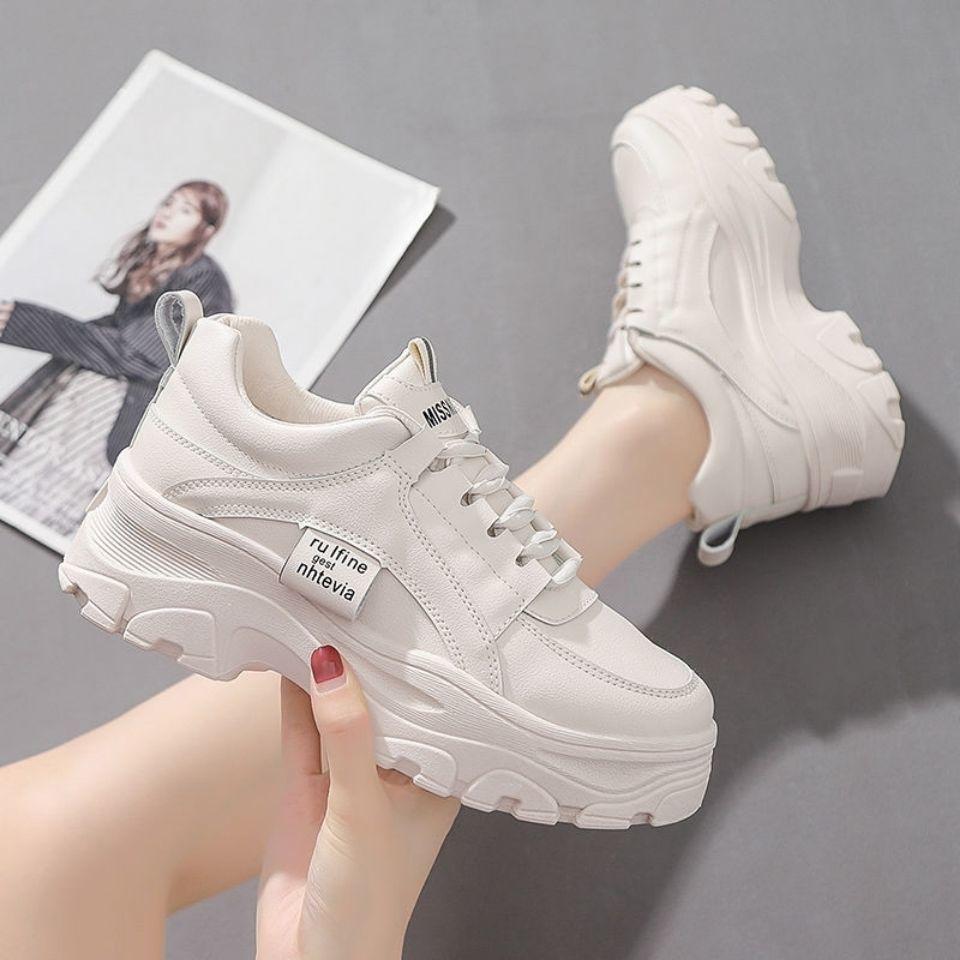 Little white shoes women's 2025 autumn new Internet celebrity versatile casual sports shoes thick soles increase height and thin muffin single shoes 