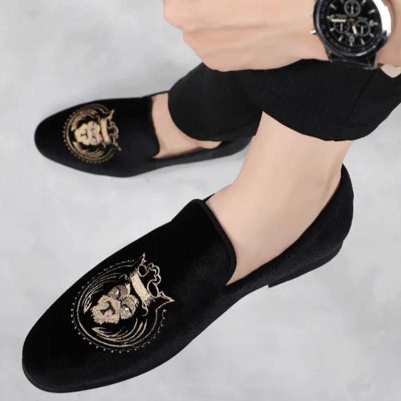 Zapatos de Hombre Moda Ante Zapatos Casuales Bordado Clásico Mocasines Cómodos Slip-On Calzado para Conducir Mocasines de Diseñador Zapatos de Hombre