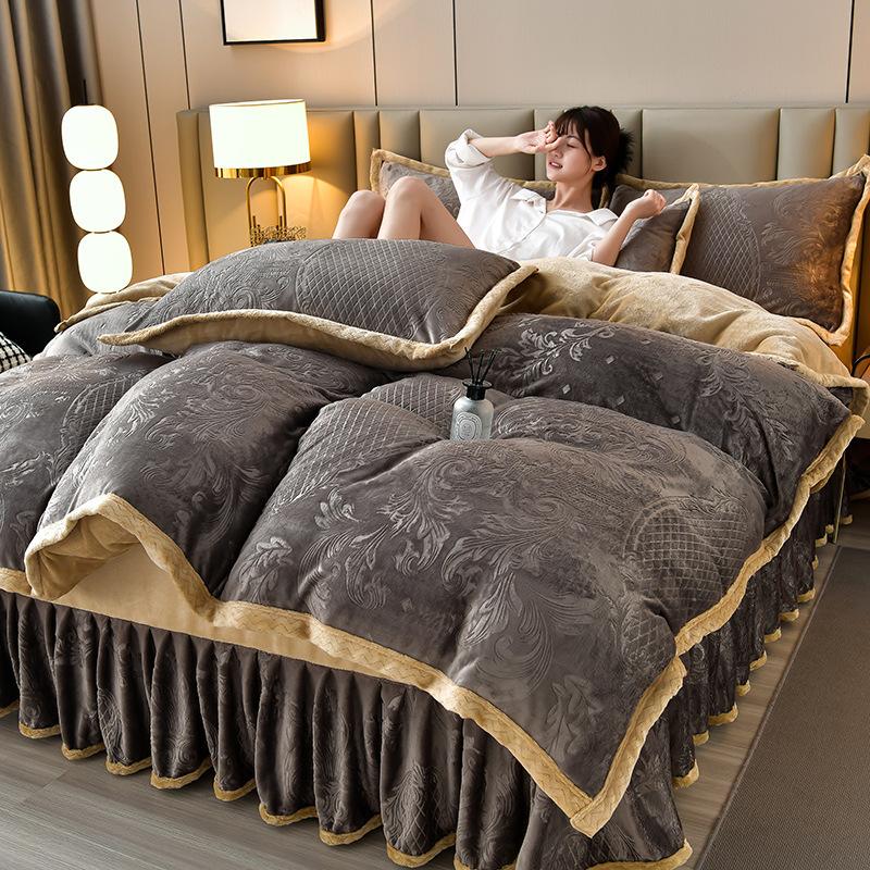 Class A Maternal And Infant Grade High-Gram Carved Fleece Milk Fleece Bed Skirt4-Pcs Set, Winter Double-Sided Fleece Quilt Cover