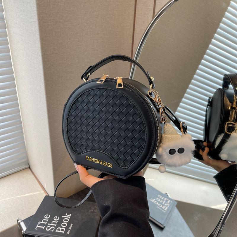Premium texture small bag women 2025 new fashion niche messenger bag popular foreign style portable small round bag tide