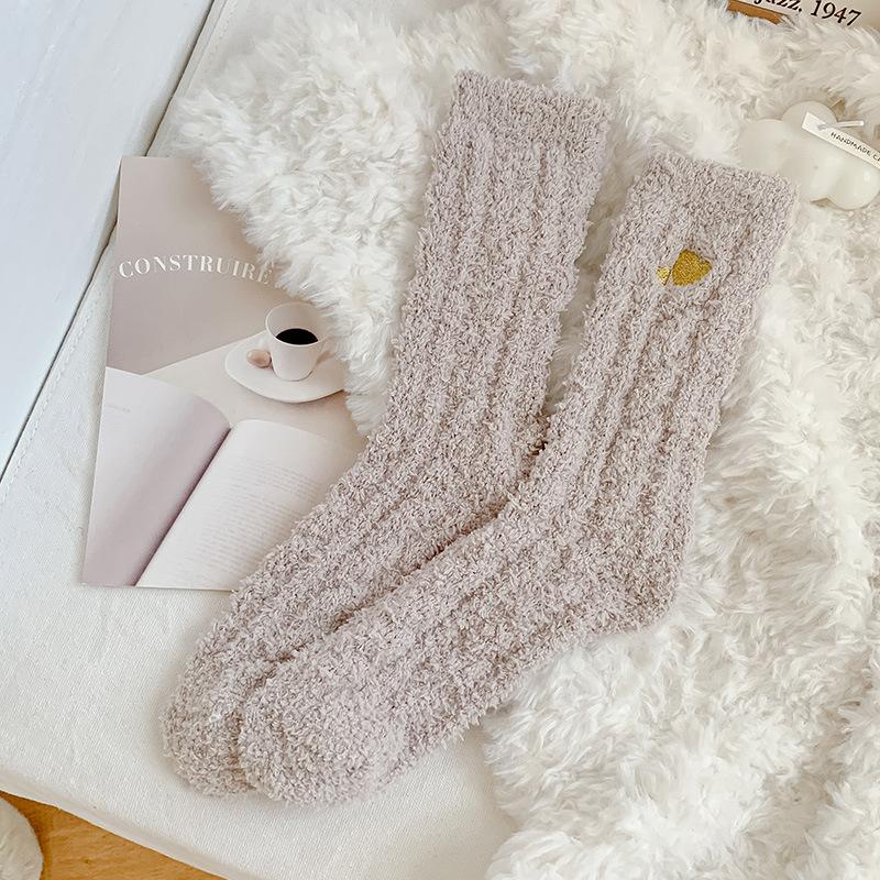 

Свободные, плотно облегающие теплые носки из кораллового флиса для женского сна осенью и зимой 1 Pair хаки