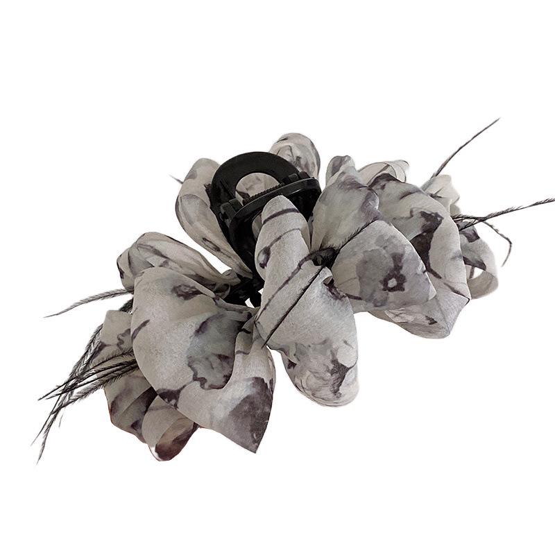 Nieuwe stijl 2024: haarclip met strik van chiffon in inktwassing voor dames - haarclip met haaienveer