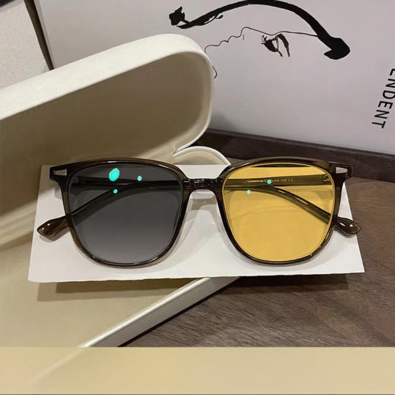 Fashionable Square Frame Photochromic Night Vision Myopia Glasses For Night Driving Anti-Glare Daytime Uv Protection Goggles