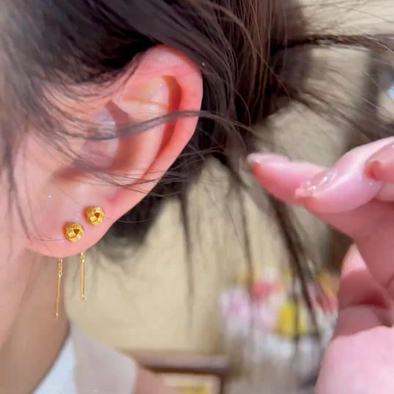 

Simple Golden Ruyi Earrings 2025 Style Niche Light Luxury Texture Versatile Exquisite Sweet Earrings Earrings 1 pair