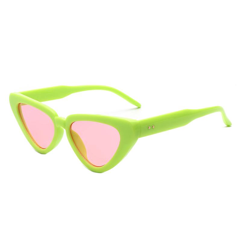 

Stylish Cat Eye Sunglass Female Fashionable Female Sun Eyewear High Quality Eyewear Luxury Designer Sun Eyewear for Ladies UV Protection 400 as picture