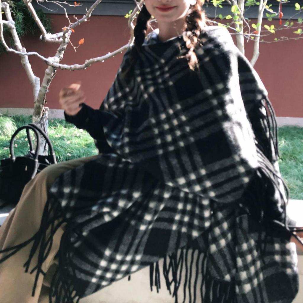 Retro Striped Tassel Korean Cape: High-End Warm Plaid Scarf Shawl