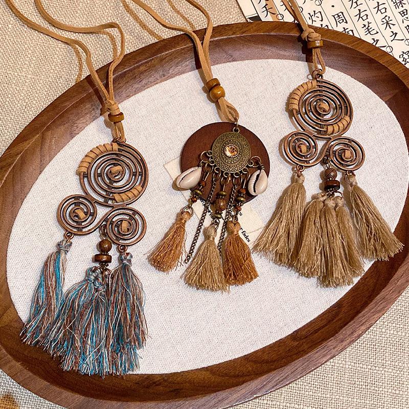 Bohemian Style Tassel Pendant Necklaces Women Long Spiral Beaded Braided Necklaces Ethnic Vintage Casual Vacation Jewelry Gifts
