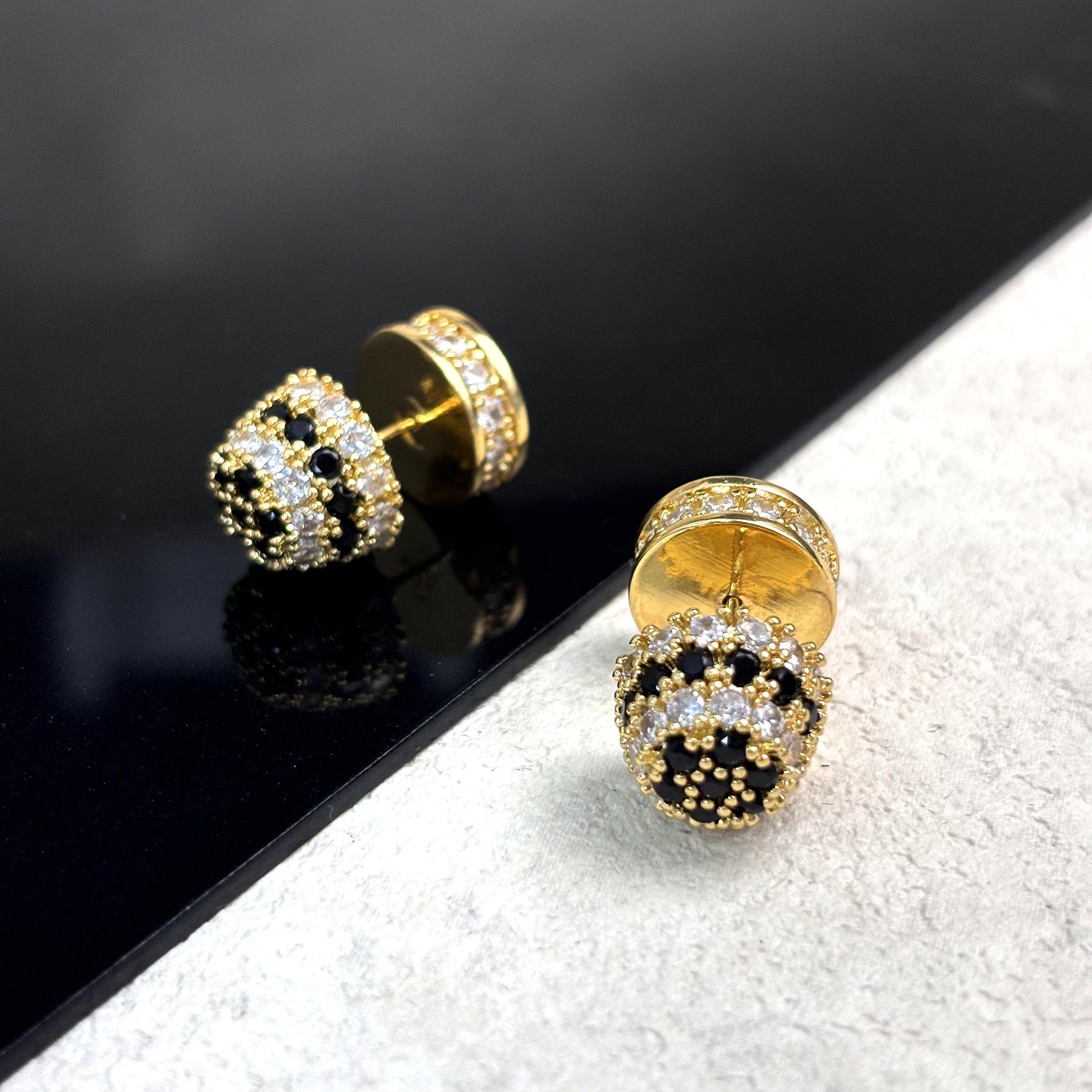 

Европейские и американские ретро французские серьги из циркония класса люкс, позолоченная медь 18 карат, изысканные крупные серьги для женщин высокого класса