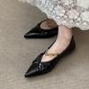 Sheepskin Version Pointed Shoes Pleated Flat Bottom Beautiful Single Shoes Women's French Metal Chain Temperament Mary Jane Shoes
