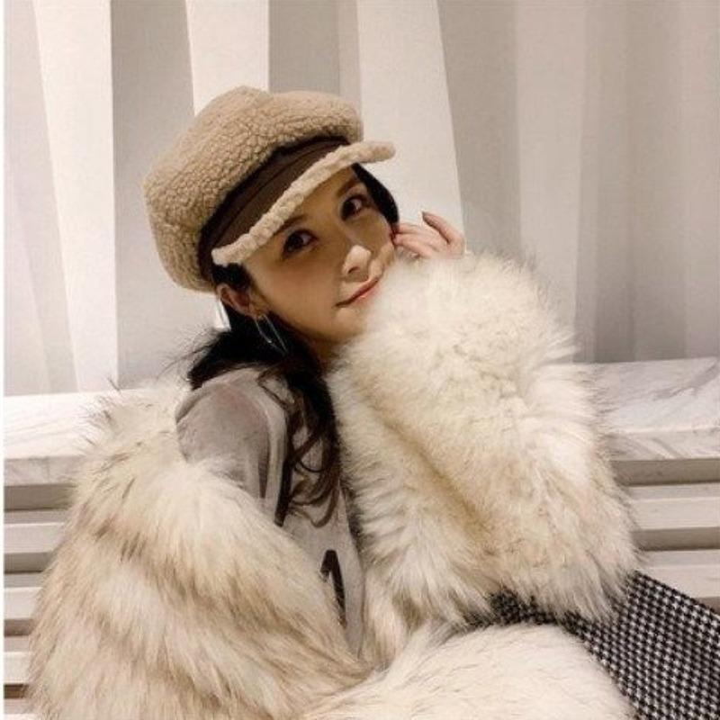 

Женская меховая куртка короткая модная пальто из искусственного меха лисы осень и зима новая повседневная женская куртка коричневая 3XL [Recommended 140-80 kg]