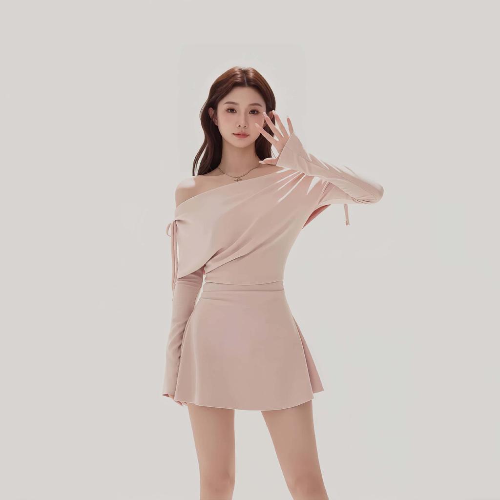 Sweetheart One-Shoulder Bow Tie Lace-Up A-Line Dress for Women - Waist-Cinching Short Skirt, Autumn/Winter Collection.