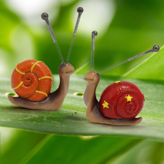 4Pcs Colorful Snail Figurine Spring Tentacles Snail Statue Resin Animal Sculpture Outdoor Garden Lawn Yard Flower Pot Decoration Ornament