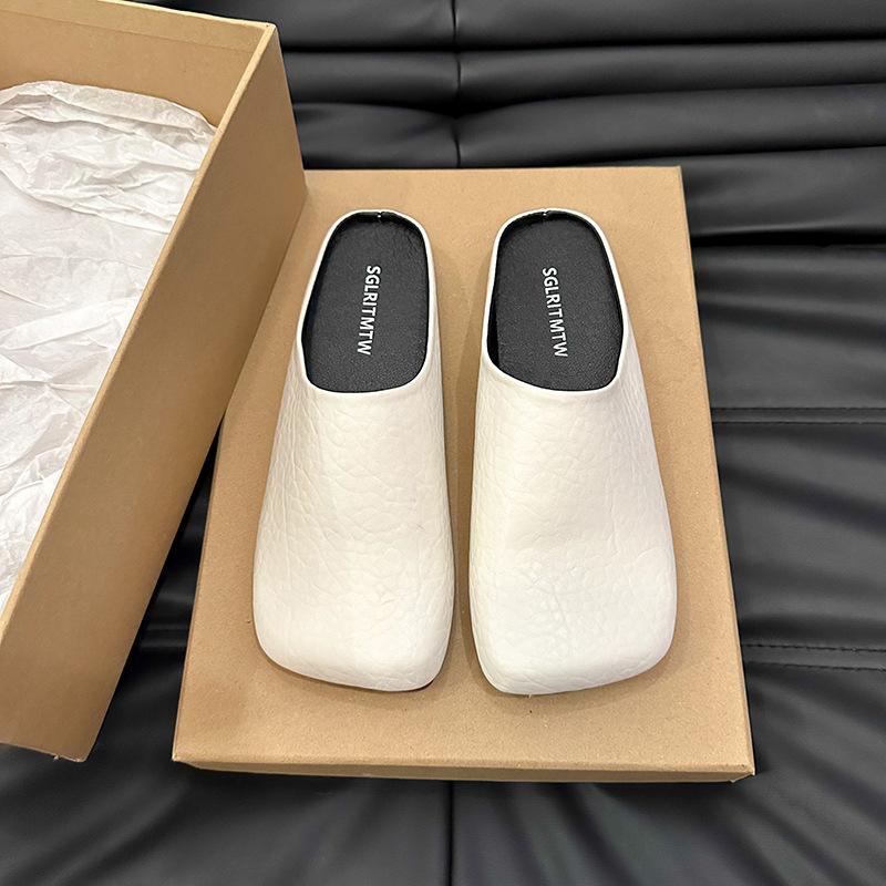 Fashion bag head half slippers women wear flat bottom summer and autumn soft leather non-slip square head one foot lazy shoes