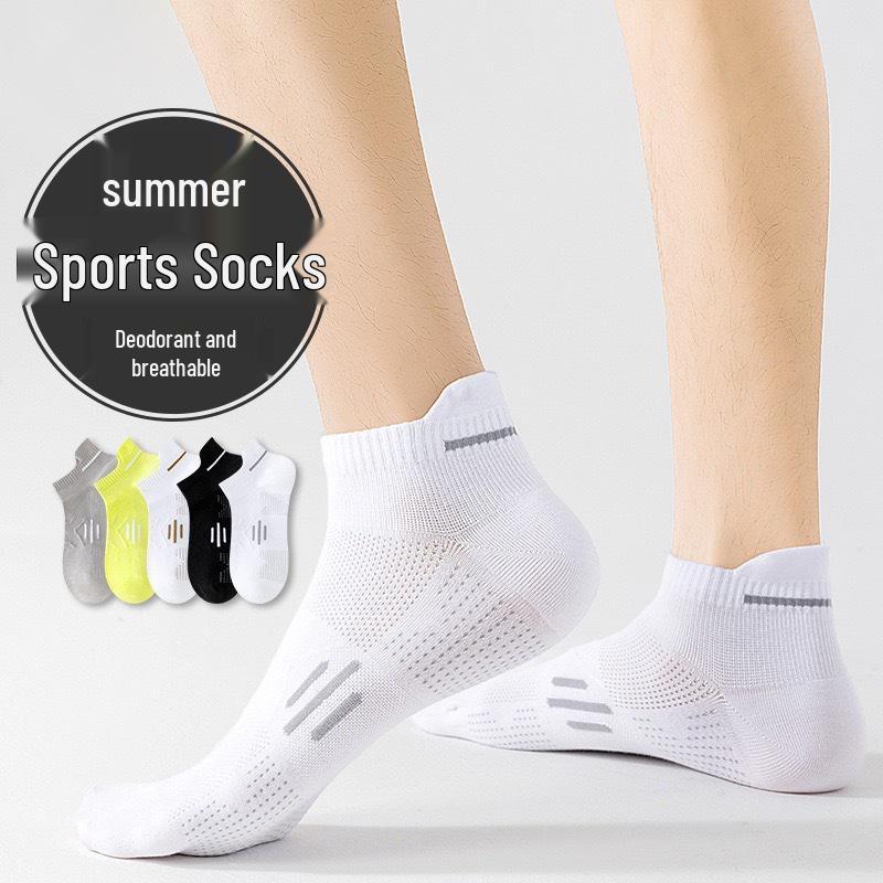 5 Pairs of Black and White Striped Mid-Calf Socks: Autumn/Winter Korean-Inspired Academy Style